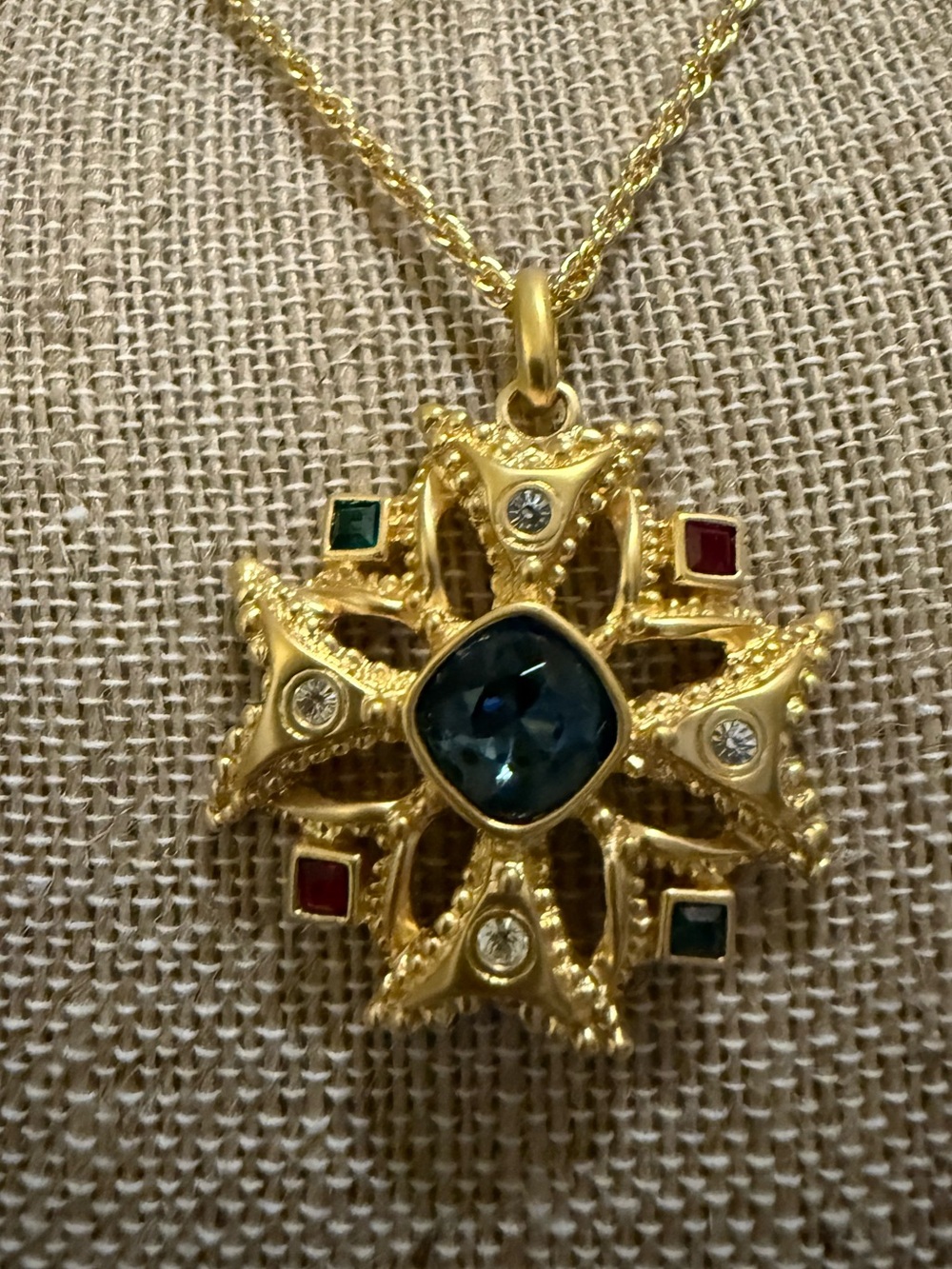 Gold-Tone Multigem Starburst Pendant Necklace - Elegant Women's Jewelry